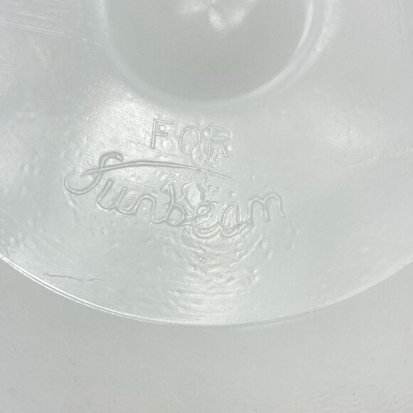 Vintage Glasbake Sunbeam White Glass Mixing Bowl - Picture 8 of 11